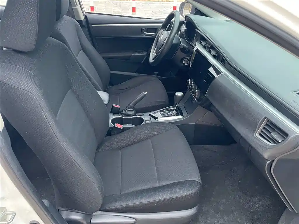Corolla 2017 1.2T CVT GLX-i купить на сайте DeffCars