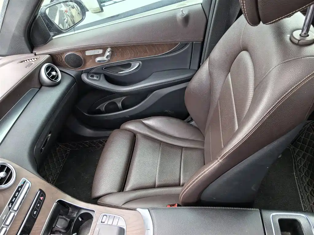 Mercedes-Benz GLC 2020 facelift GLC 260 L 4MATIC luxury model купить на сайте DeffCars