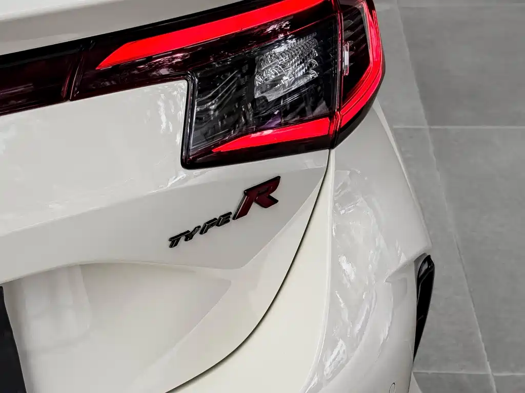 Civic (Imported) 2023 2.0T 420TURBO TYPE R купить на сайте DeffCars