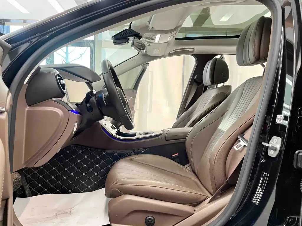 Mercedes-Benz E-Class 2023 E 300 L Luxury Model купить на сайте DeffCars