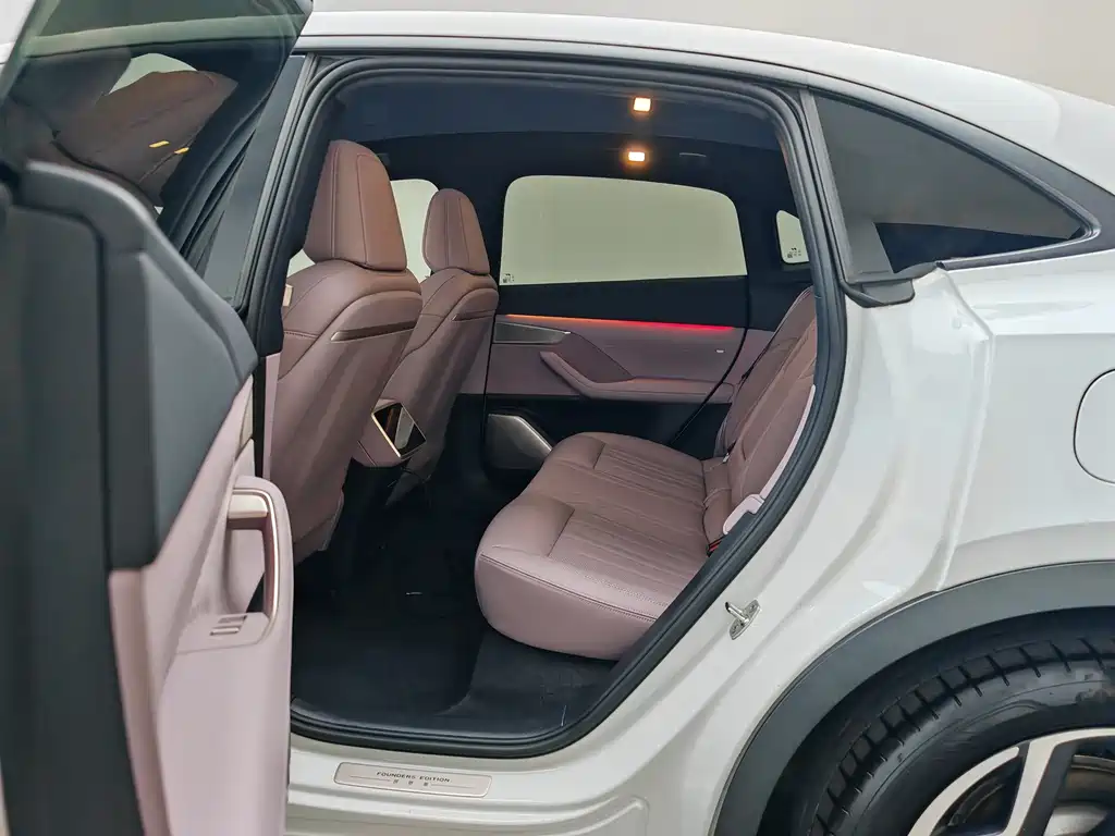 Ledo L60 2024 60kWh rear-wheel drive version купить на сайте DeffCars