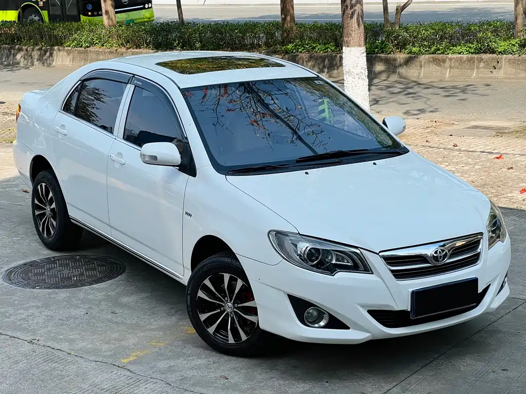 Corolla 2013 1.6L automatic luxury version купить на сайте DeffCars