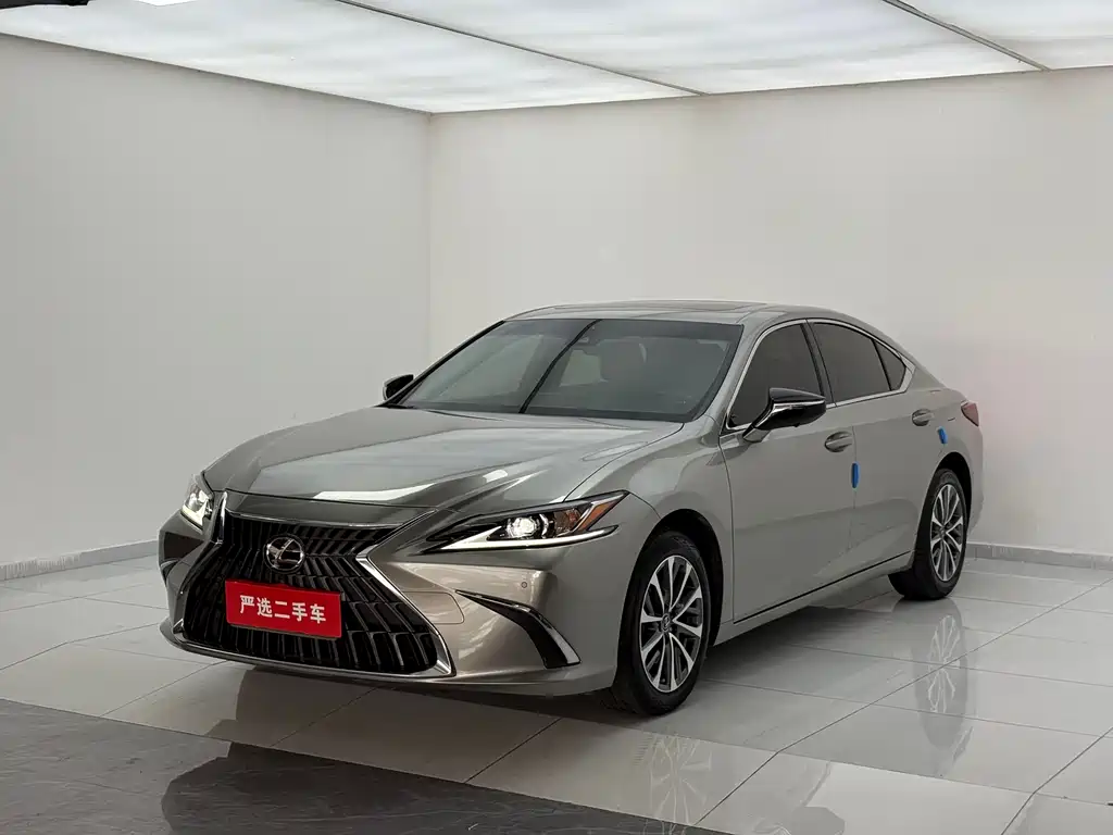 Lexus ES 2023 200 Excellence Edition купить на сайте DeffCars