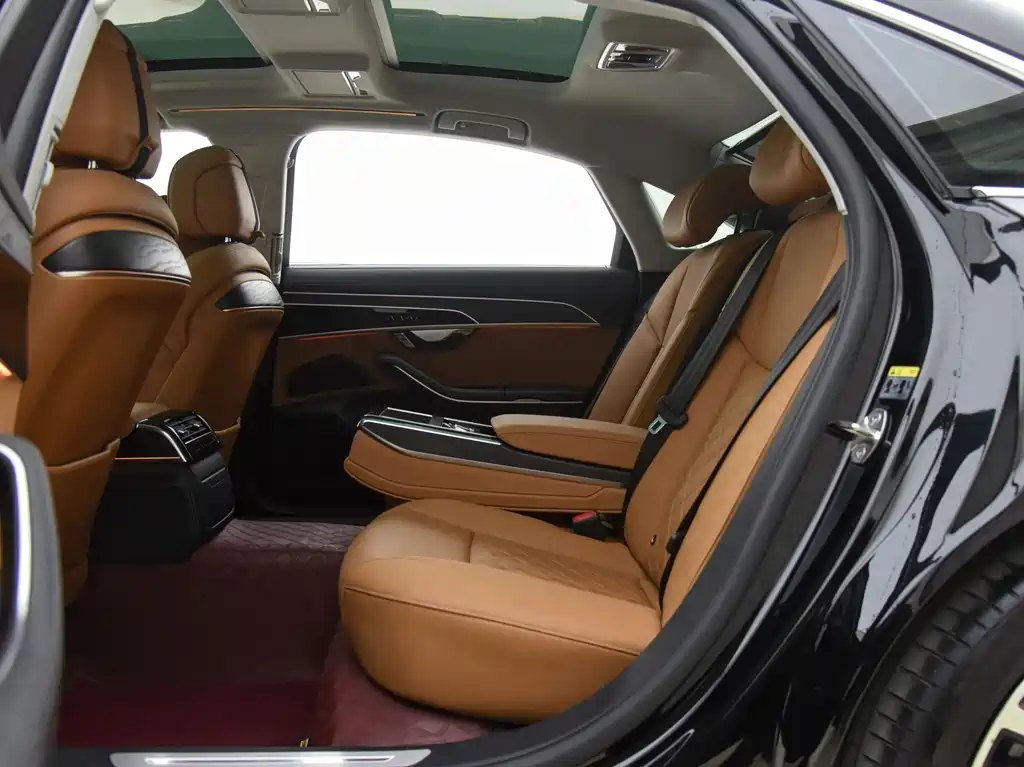 Audi A8 2024 A8L 50 TFSI quattro Premium Selection купить на сайте DeffCars