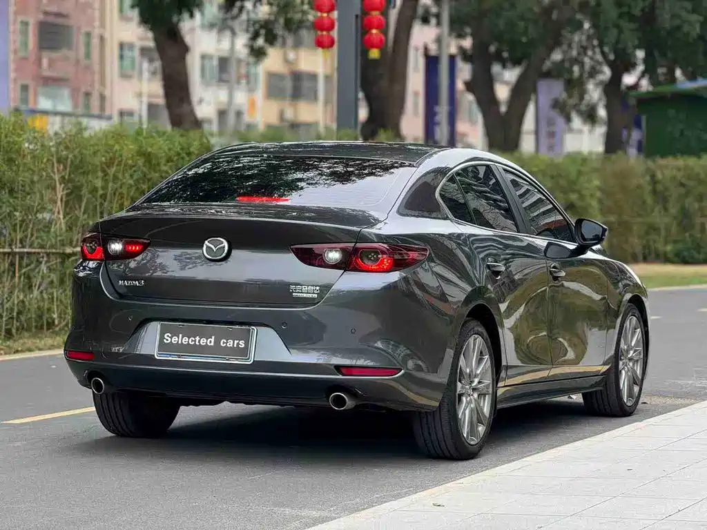 Mazda3 Angkesela 2022 2.0L Automatic Premium Edition купить на сайте DeffCars