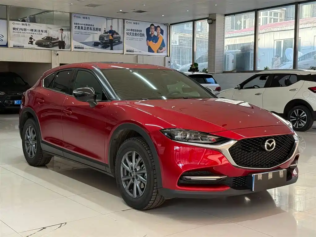Mazda CX-4 2021 2.0L automatic two-wheel drive Blue Sky Vitality Edition купить на сайте DeffCars