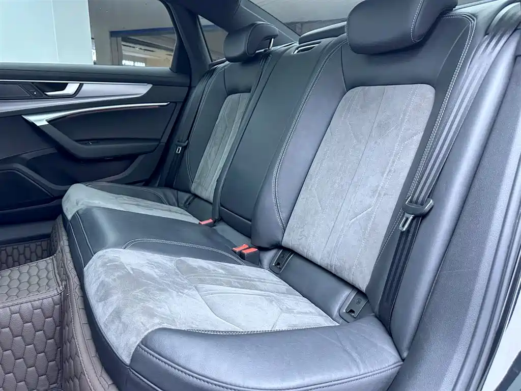 Audi A6L 2022 45 TFSI quattro premium dynamic model купить на сайте DeffCars