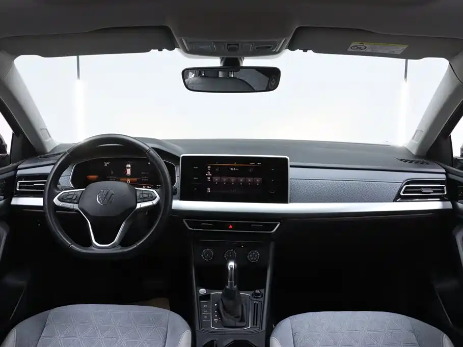 Lavida 2023 1.5L automatic full version купить на сайте DeffCars