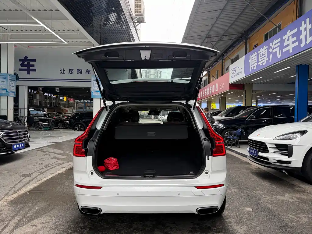 Volvo XC60 2019 T5 Four-wheel Drive Smart Edition National V купить на сайте DeffCars