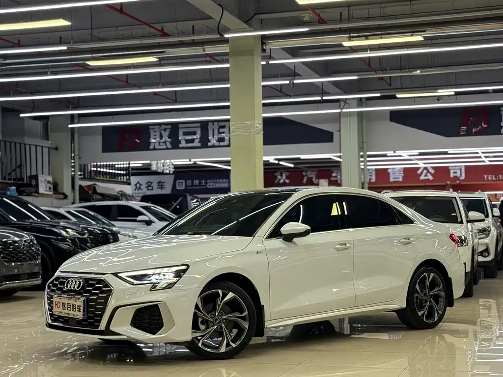 Audi A3 2022 A3L Limousine 35 TFSI luxury sports model купить на сайте DeffCars