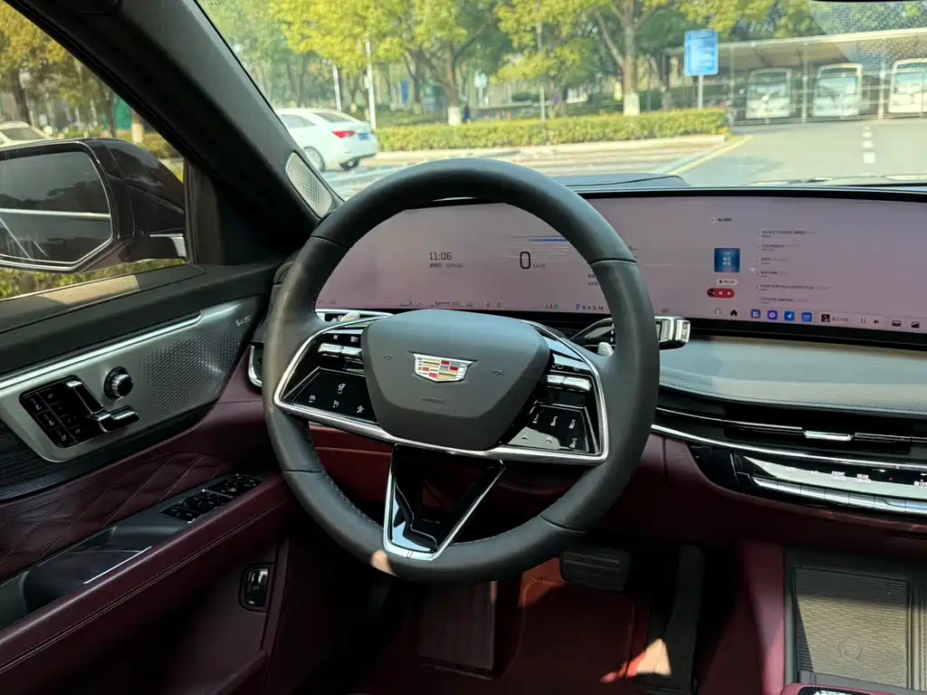Cadillac CT6 2023 28T Platinum Type купить на сайте DeffCars