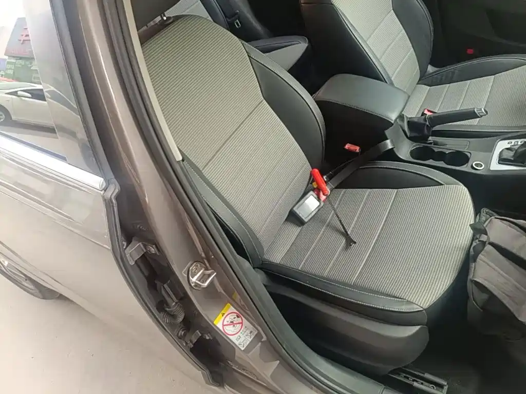 Octavia 2017 1.6L automatic version купить на сайте DeffCars