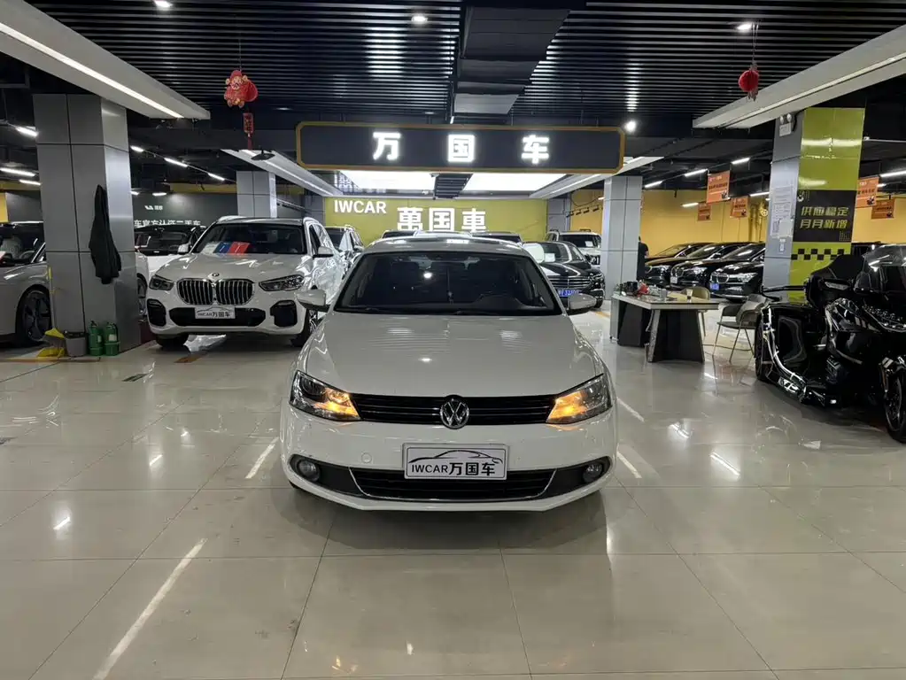 Sagitar 2014 1.4TSI automatic luxury model купить на сайте DeffCars