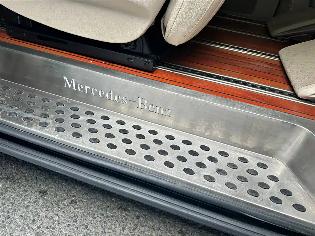 Mercedes-Benz V-Class 2022 V 260 Premium Edition купить на сайте DeffCars