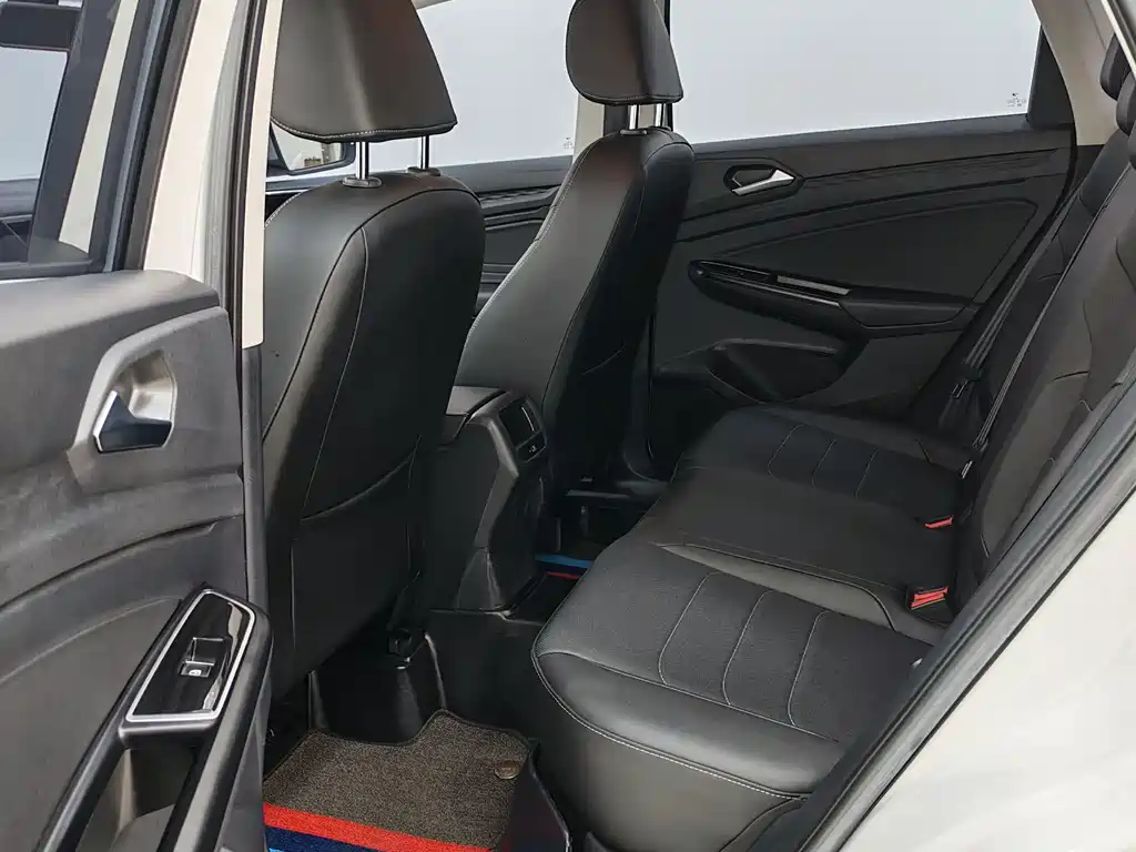 Jetta VS5 2022 280TSI Automatic Enjoyment Pro купить на сайте DeffCars