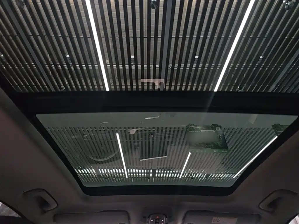 Audi Q5L 2020 facelift 40 TFSI enjoys fashionable style купить на сайте DeffCars