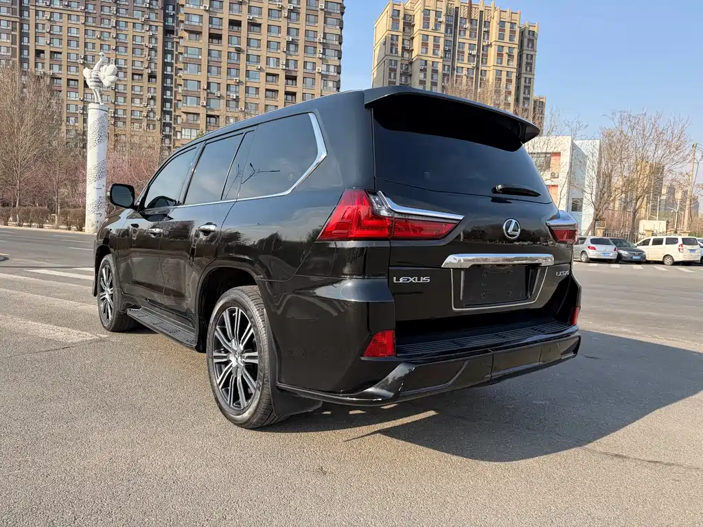 Lexus LX 2019 570 Premium Luxury Edition купить на сайте DeffCars