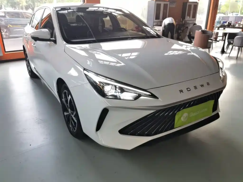 Roewe i5 2026 1.5L CVT Premium Edition купить на сайте DeffCars