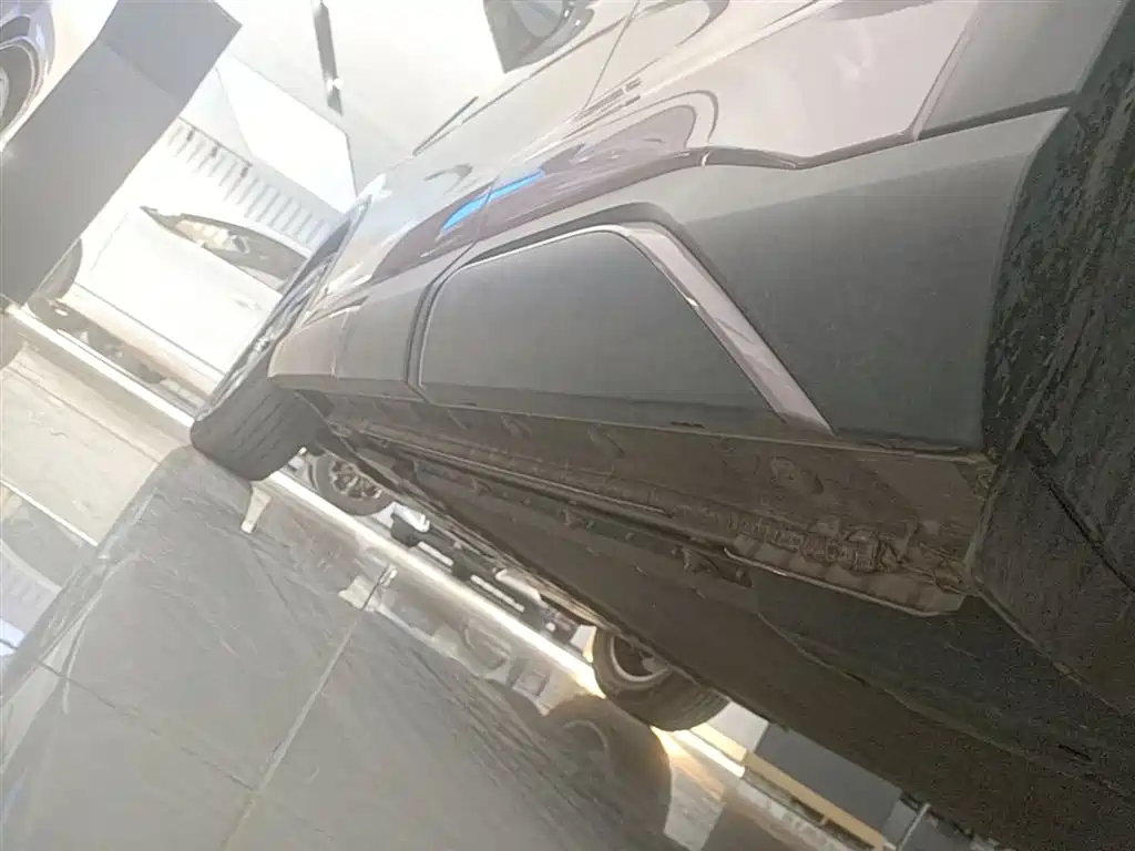 Yuan UP 2024 model 401KM transcendent type купить на сайте DeffCars