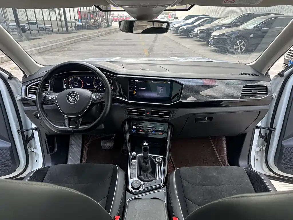 Tanyue 2020 380TSI four-wheel drive R-Line intelligent version купить на сайте DeffCars