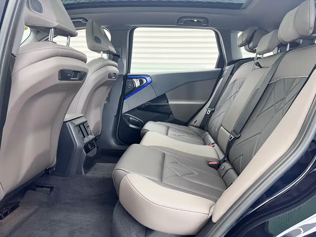BMW X3 2025 xDrive30L Exclusive M Sports Night Package купить на сайте DeffCars