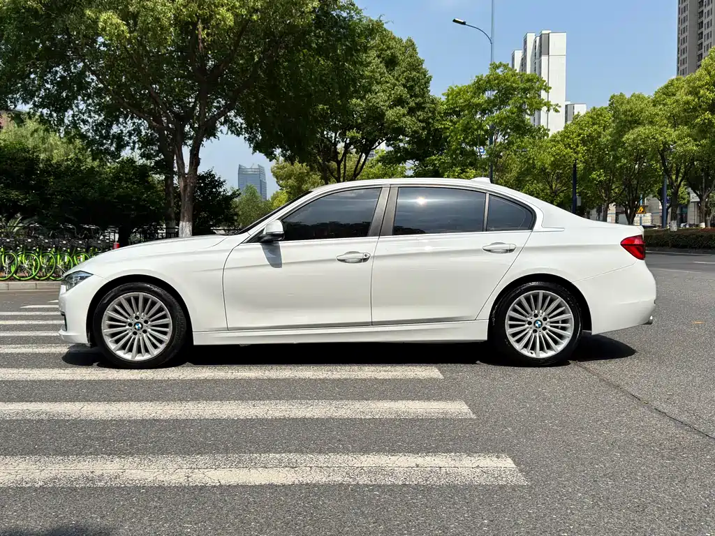BMW 3 Series 2018 320Li Fashion Model купить на сайте DeffCars