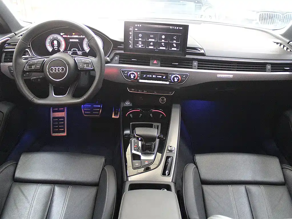 Audi A4L 2024 40 TFSI quattro RS kit combustion speed type купить на сайте DeffCars
