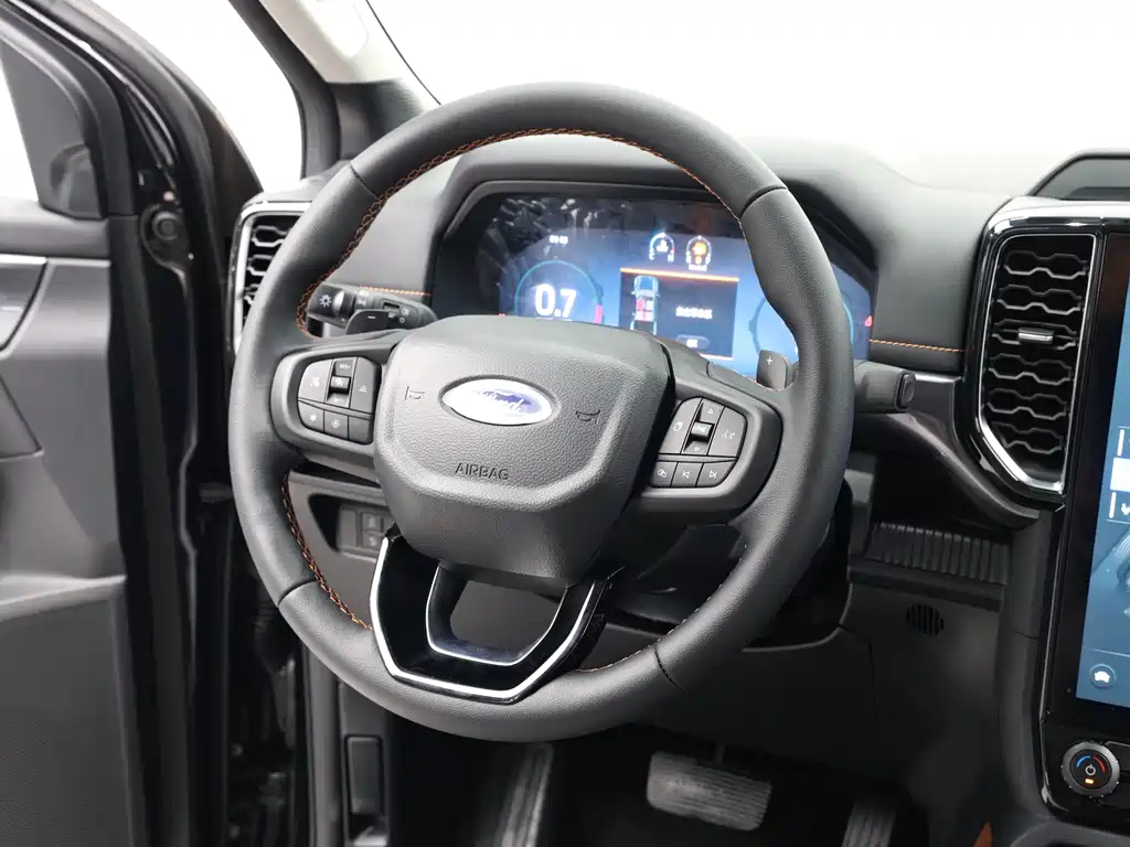 Ranger Ranger 2023 Explorer 4WD Lancer Edition Gasoline купить на сайте DeffCars