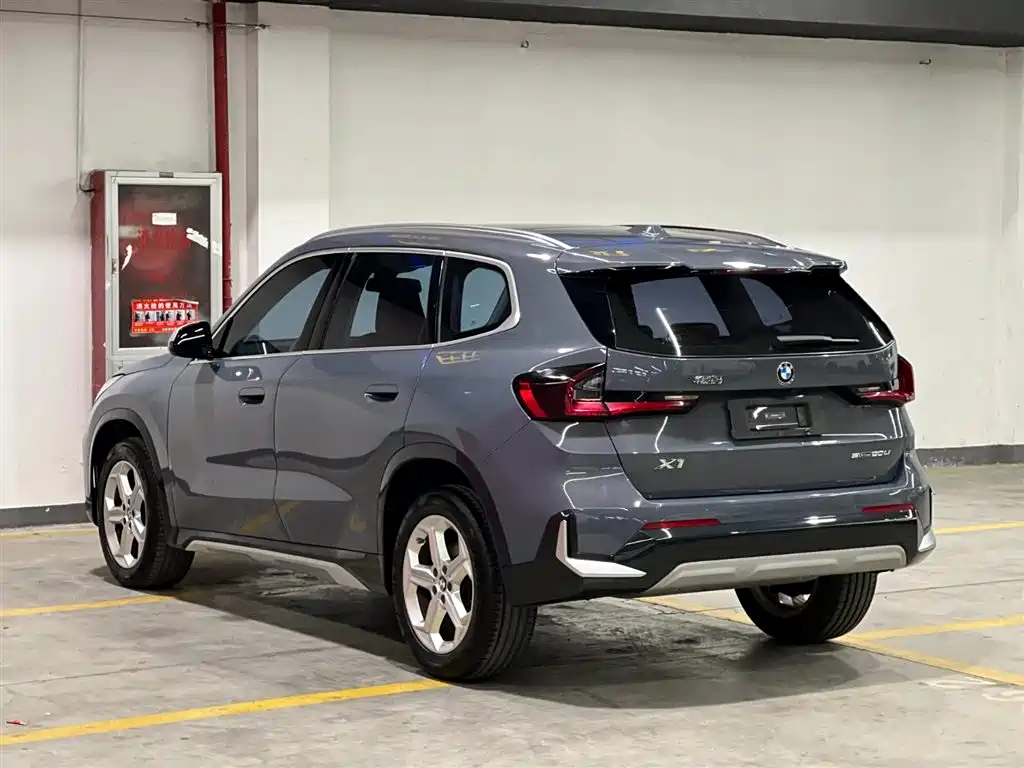 BMW X1 2023 sDrive20Li X Design Package купить на сайте DeffCars