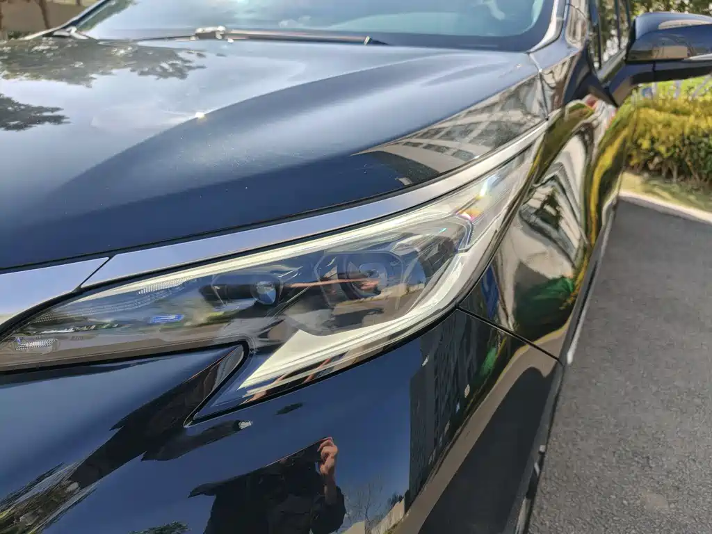 Grevia 2023 2.5L Hybrid Monarch VIP Edition купить на сайте DeffCars