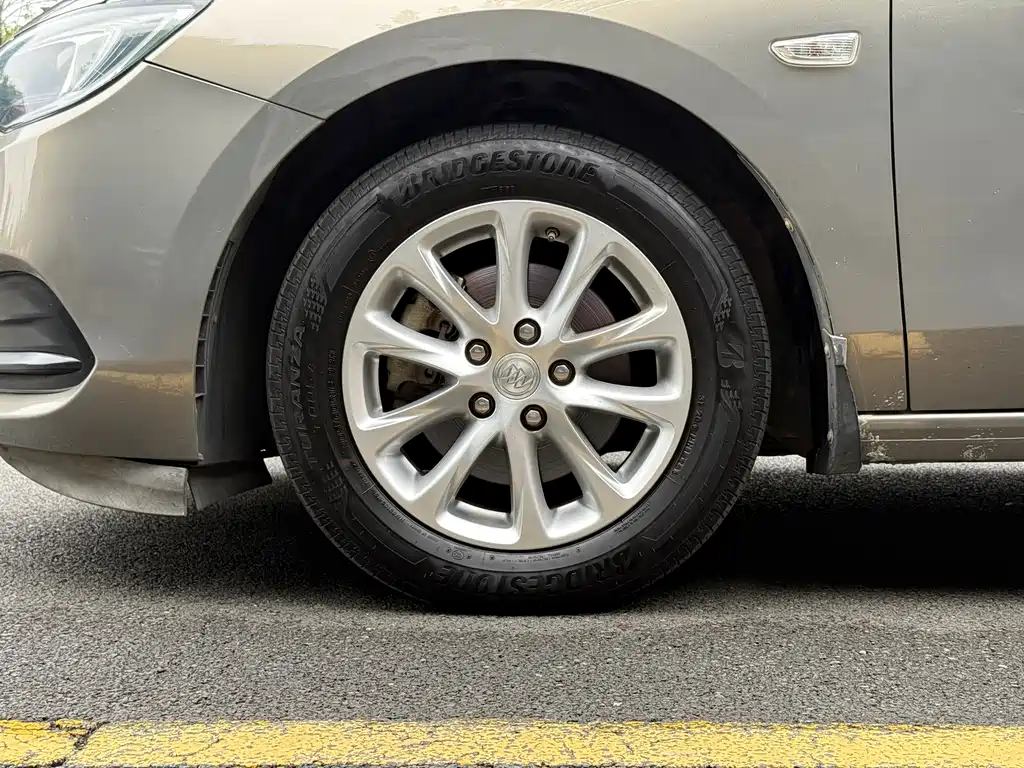 Buick GL6 2019 18T 6-seat elite model National VI купить на сайте DeffCars