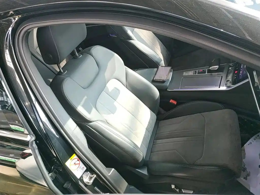 Audi A6L 2024 40 TFSI luxury and dynamic model купить на сайте DeffCars