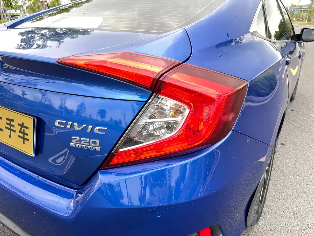 Civic 2022 240TURBO CVT Dynamic Edition купить на сайте DeffCars