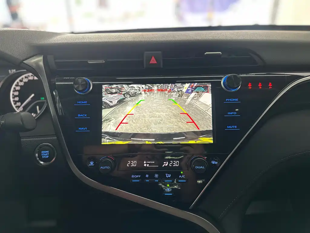 Camry 2019 2.5G Deluxe Edition National V купить на сайте DeffCars