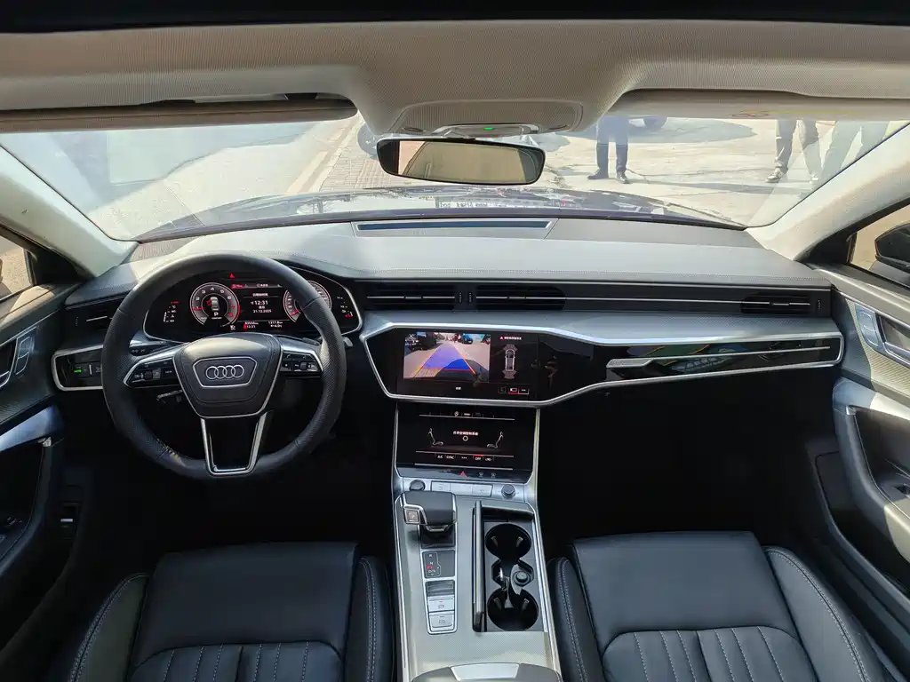 Audi A6L 2023 40 TFSI luxury and elegant model купить на сайте DeffCars