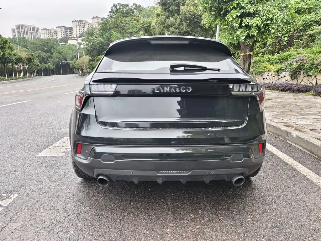Lynk & Co 02 2018 1.5T DCT two-wheel drive flash version National V купить на сайте DeffCars