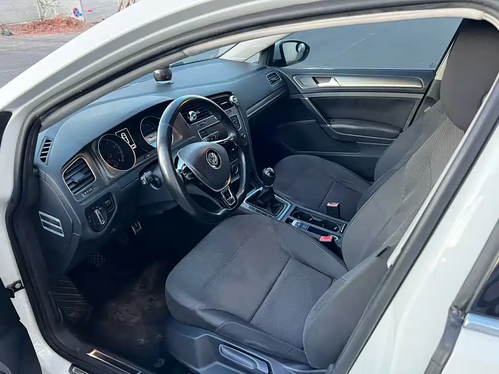 Golf 2016 230TSI automatic comfort type купить на сайте DeffCars