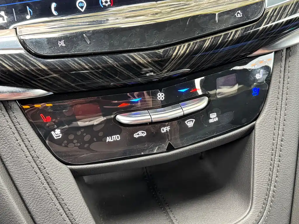 Cadillac XT6 2025 2.0T six-seat four-wheel drive luxury executive classic version купить на сайте DeffCars