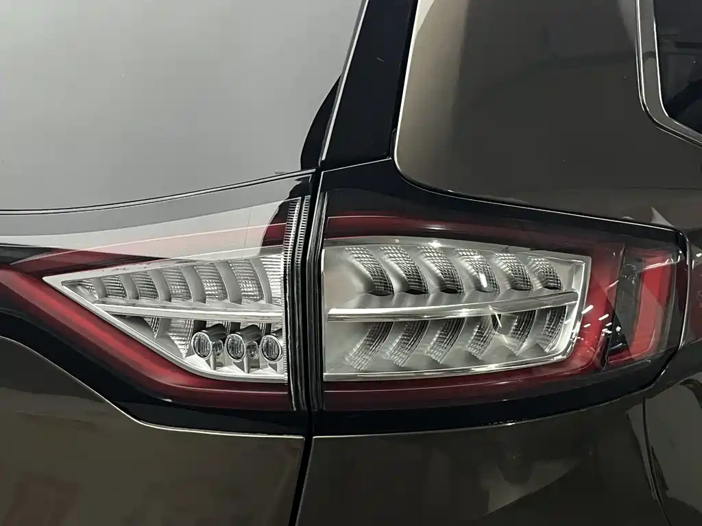 Ruijie 2015 2.7T GTDi four-wheel drive Zunrui model 7 seats купить на сайте DeffCars