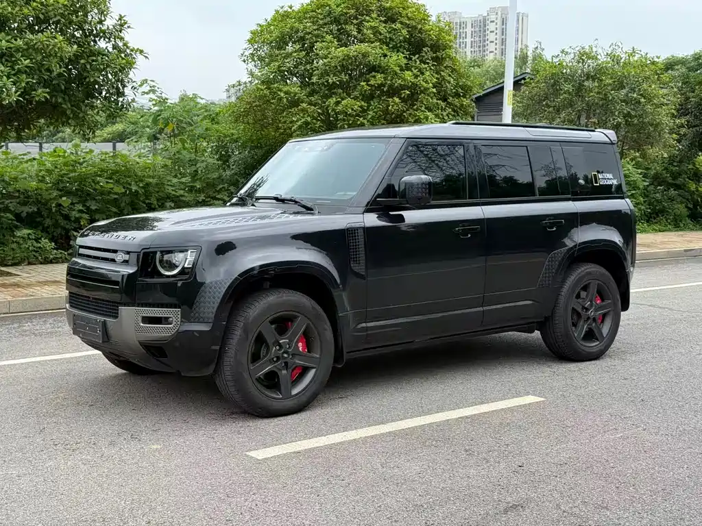 Land Rover Defender 2024 110 3.0T P400 Dark Special Edition купить на сайте DeffCars