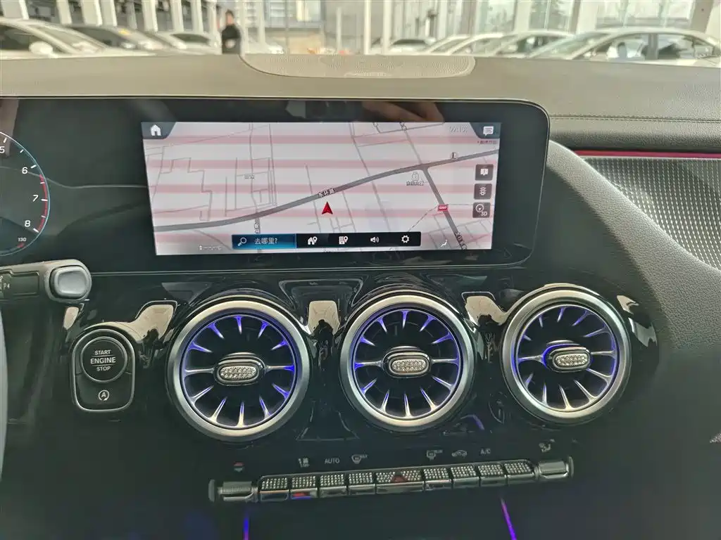 Mercedes-Benz GLA 2020 GLA 200 купить на сайте DeffCars