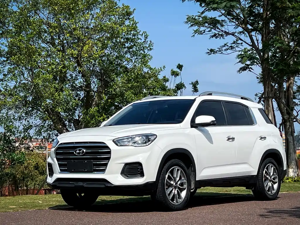 Beijing Hyundai ix35 2020 2.0L automatic two-wheel drive Zhiyong·Enjoy Edition купить на сайте DeffCars