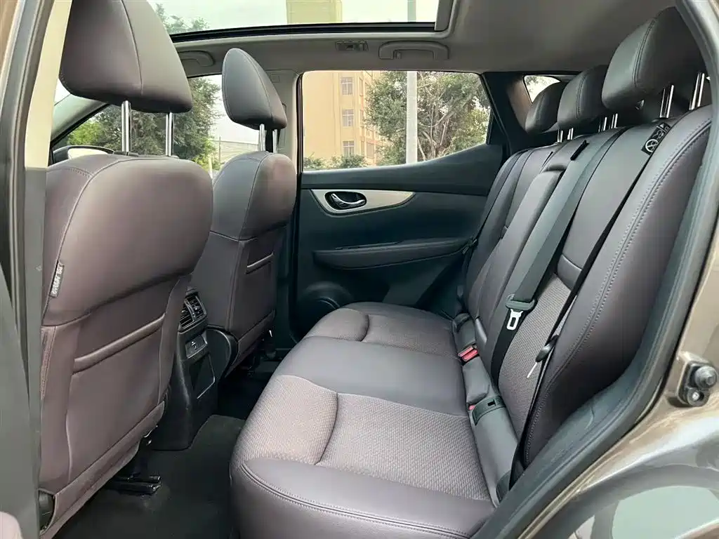 Qashqai 2019 2.0L CVT Deluxe Edition купить на сайте DeffCars