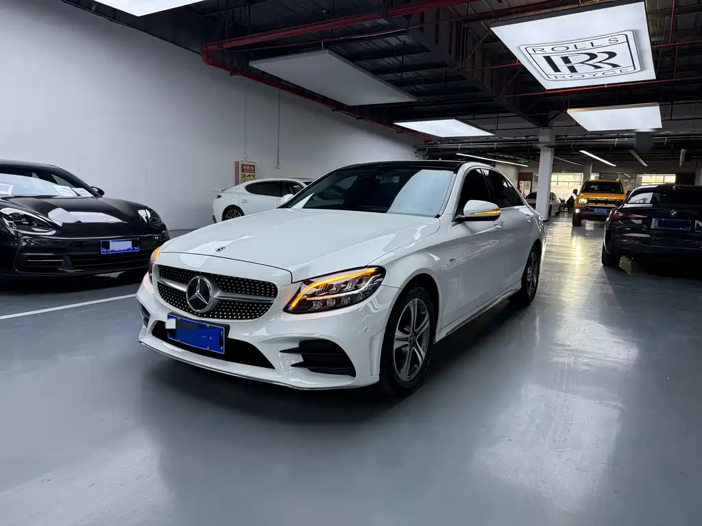 Mercedes-Benz C-Class 2020 facelift C 260 L sports version купить на сайте DeffCars