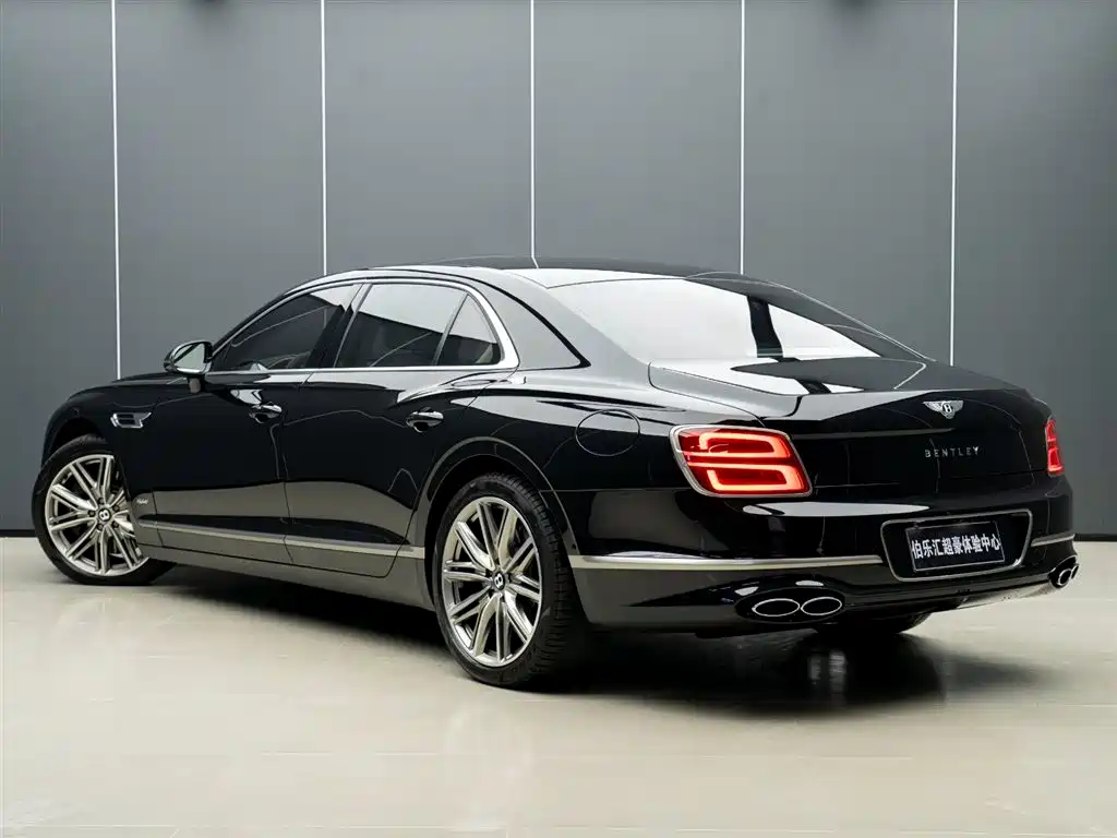 Flying Spur plug-in hybrid 2022 2.9T V6 Hybrid купить на сайте DeffCars