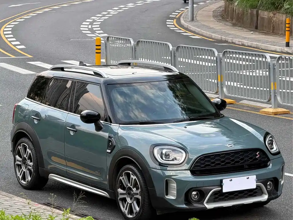 MINI COUNTRYMAN 2021 2.0T COOPER S ALL4 купить на сайте DeffCars