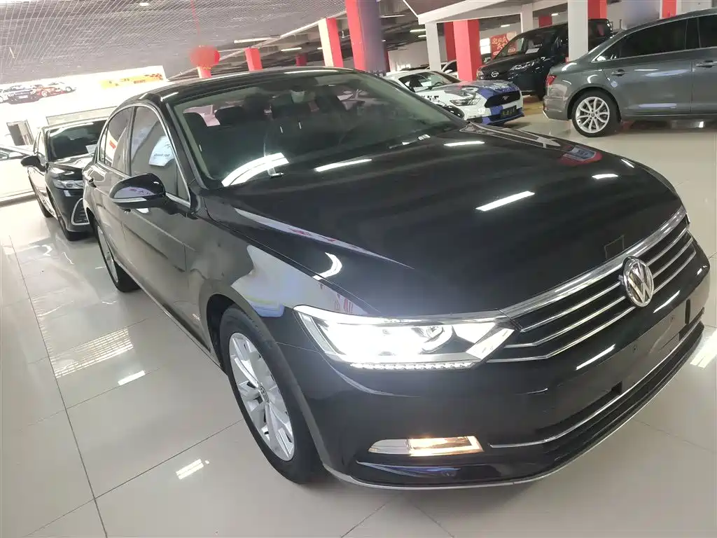 Magotan 2018 facelift 330TSI DSG luxury model купить на сайте DeffCars