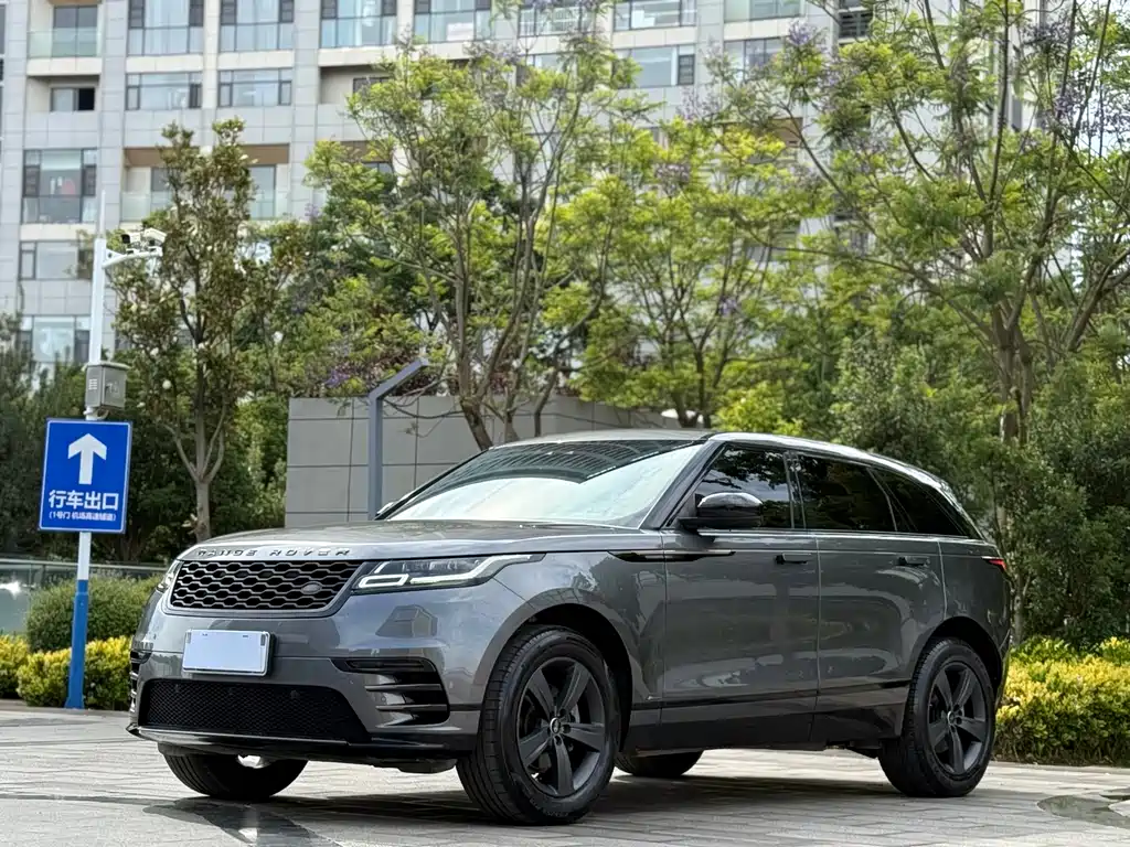 Range Rover Velar 2019 250PS R-DYNAMIC S купить на сайте DeffCars