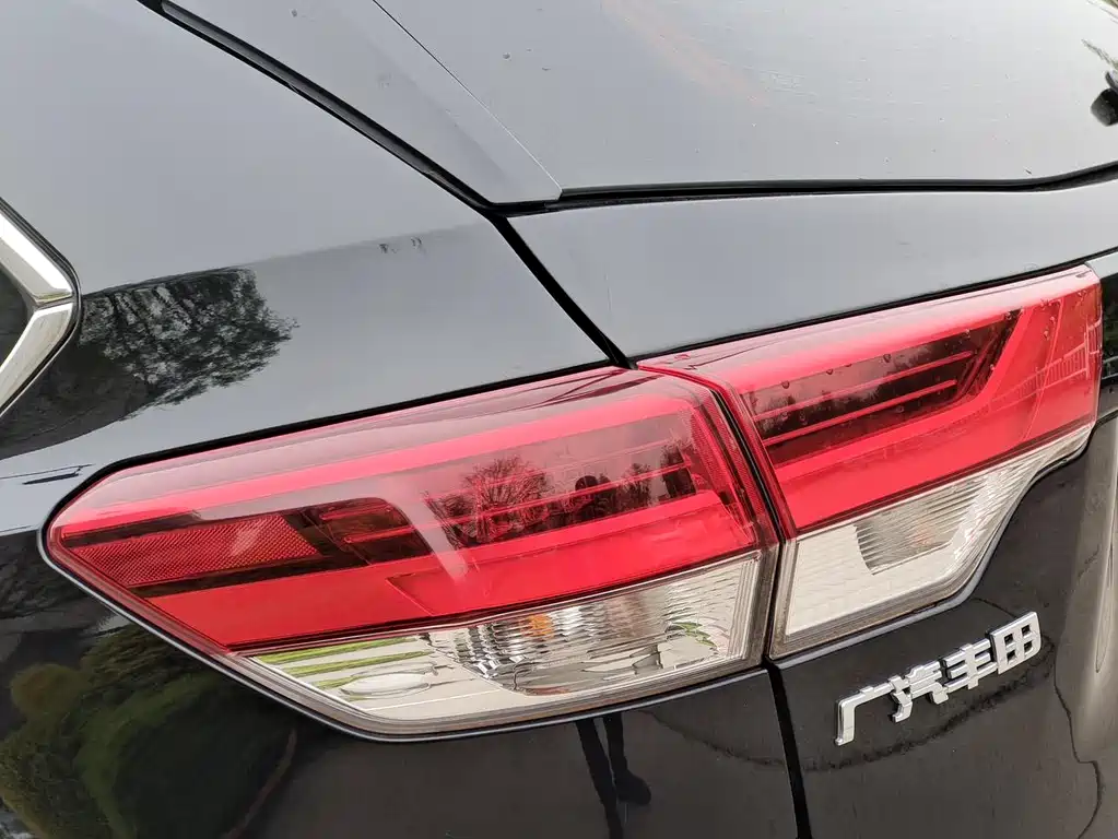 Highlander 2018 2.0T four-wheel drive luxury version, 7 seats, National VI купить на сайте DeffCars