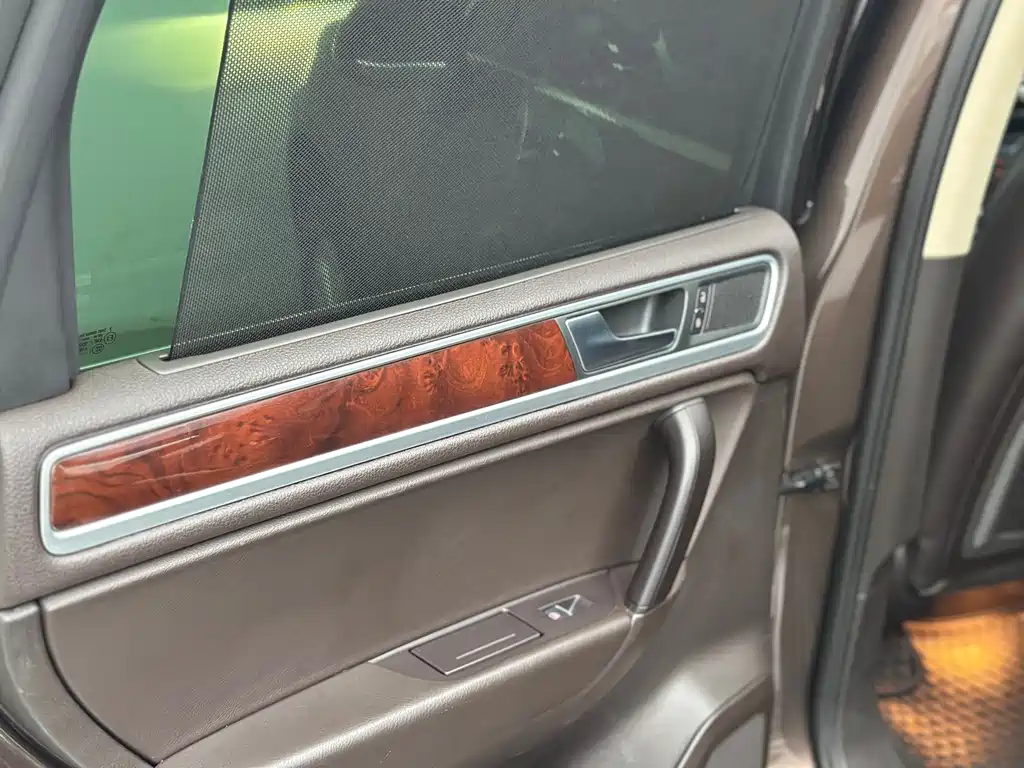 Touareg 2011 3.0TSI high configuration купить на сайте DeffCars